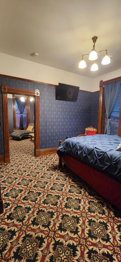 Stampmill Victorian Suites Lead Exterior photo