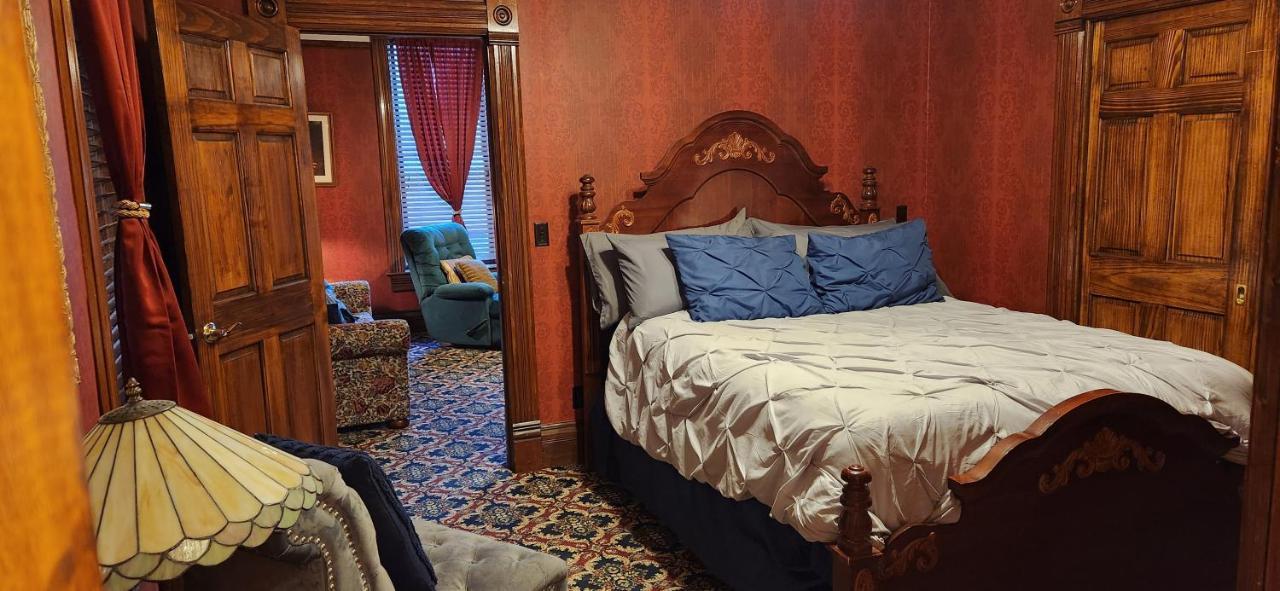 Stampmill Victorian Suites Lead Exterior photo