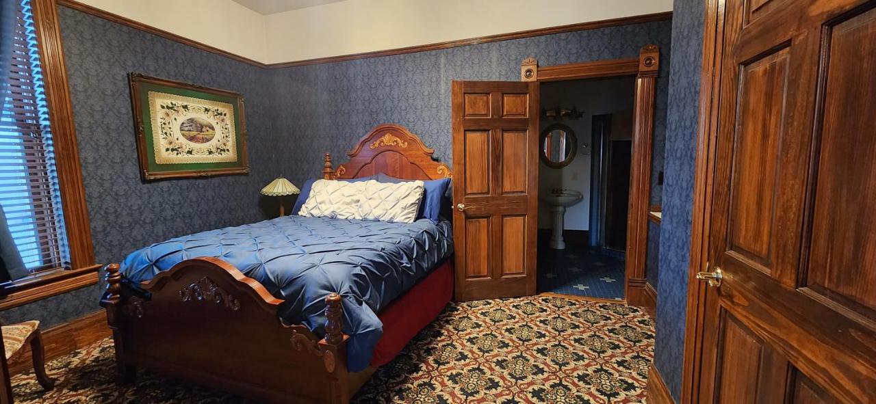 Stampmill Victorian Suites Lead Exterior photo